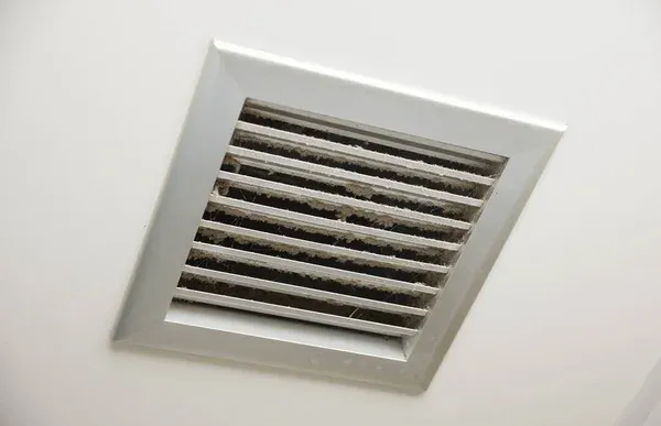 Point of Contact Cleaning air duct